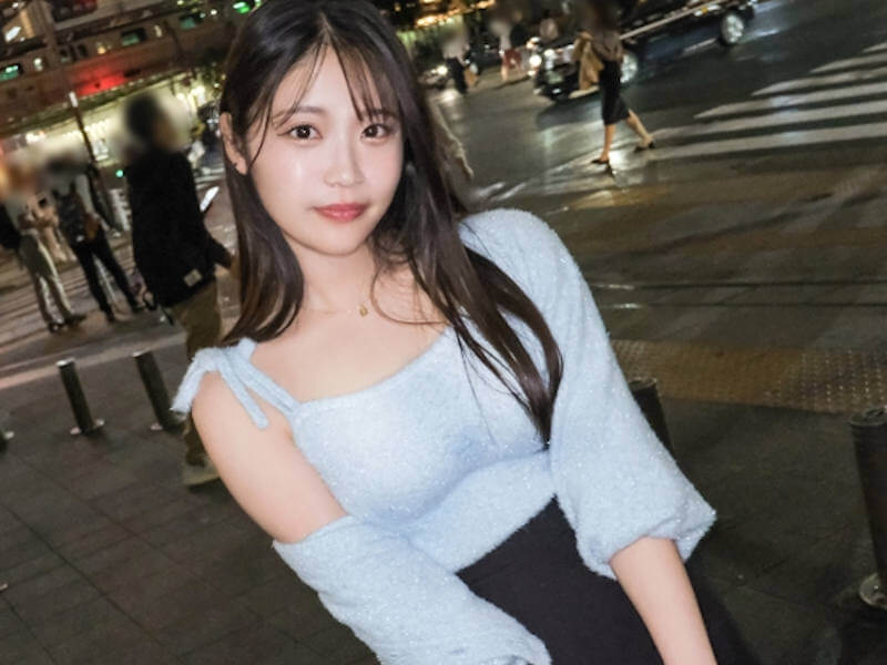 クンニに弱いムチムチ剛毛女子のナンパAV