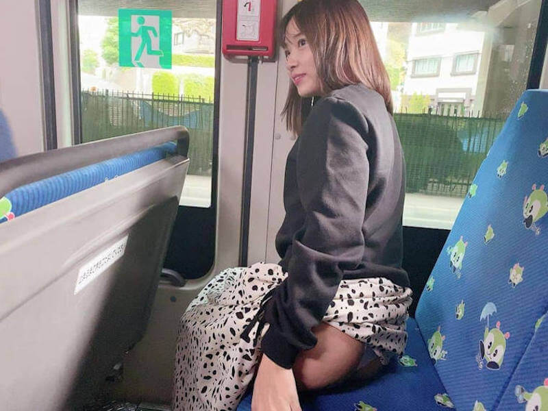 わざとのパンチラエロ画像 100連発