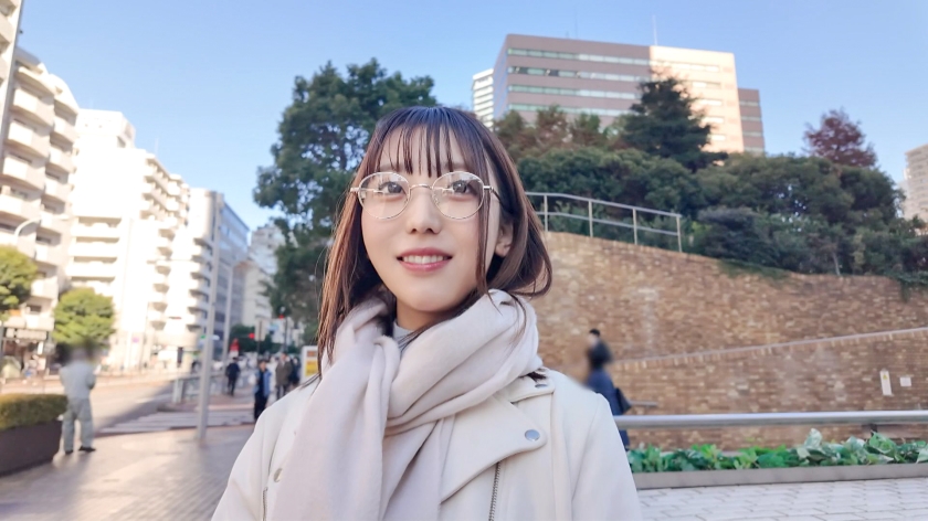 性欲 巨乳 メガネ 女子大生 ハメ撮り AV 【2】