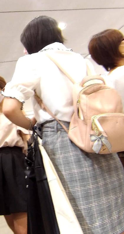 女子大生パンチラ エロ画像 【71】