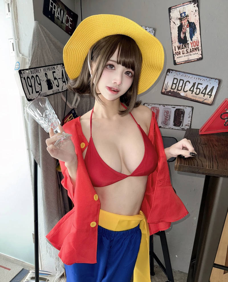 巨乳コスプレ エロ画像 【86】