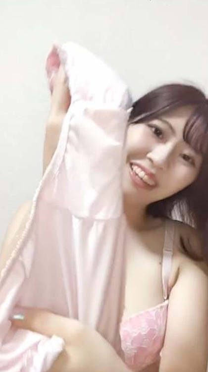 脱ぎたて パンツ 自撮り エロ画像 【51】